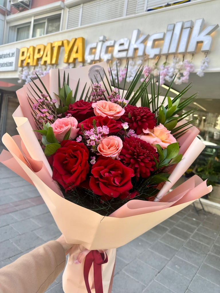 Bordo Pembe Klasik