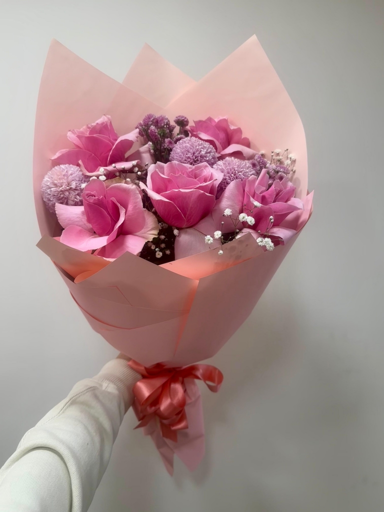 Pembe Gül & Anastasia