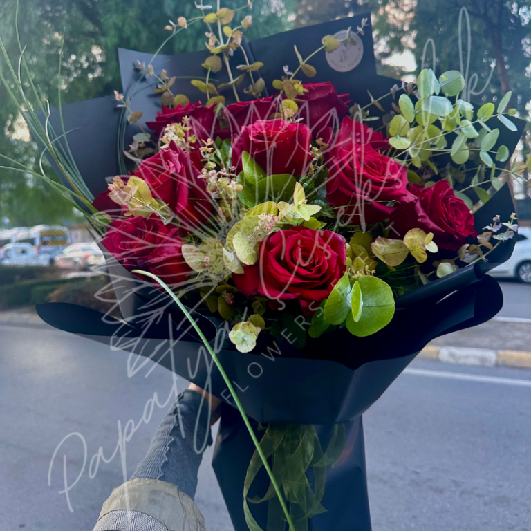 11'li Kırmızı Gül Buketi