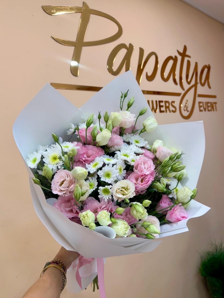 Papatya ve Lisyantus