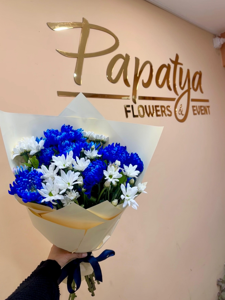Mavi Beyaz Papatya Buketi