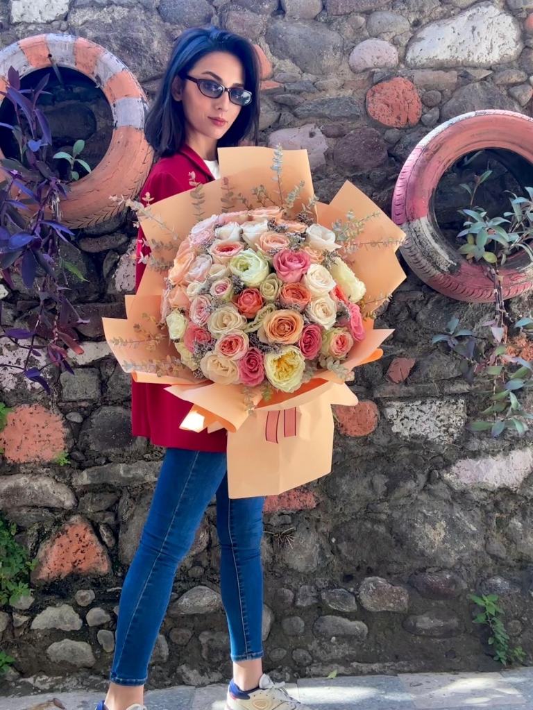 41 İthal Renkli gül