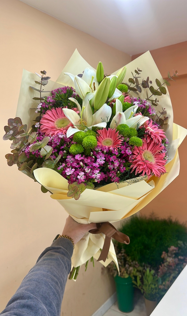 Lilyum ve Gerbera Buketi